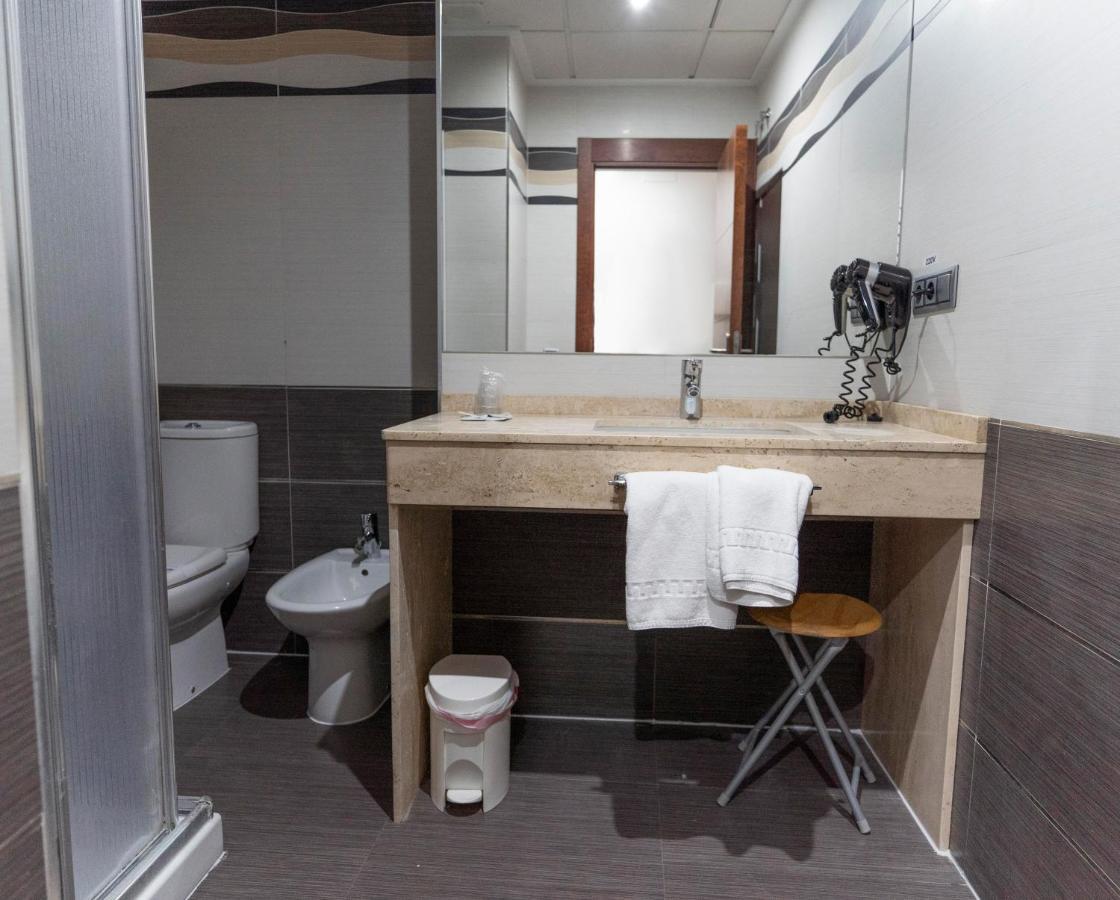 Hotel Lluna Alzira Ngoại thất bức ảnh